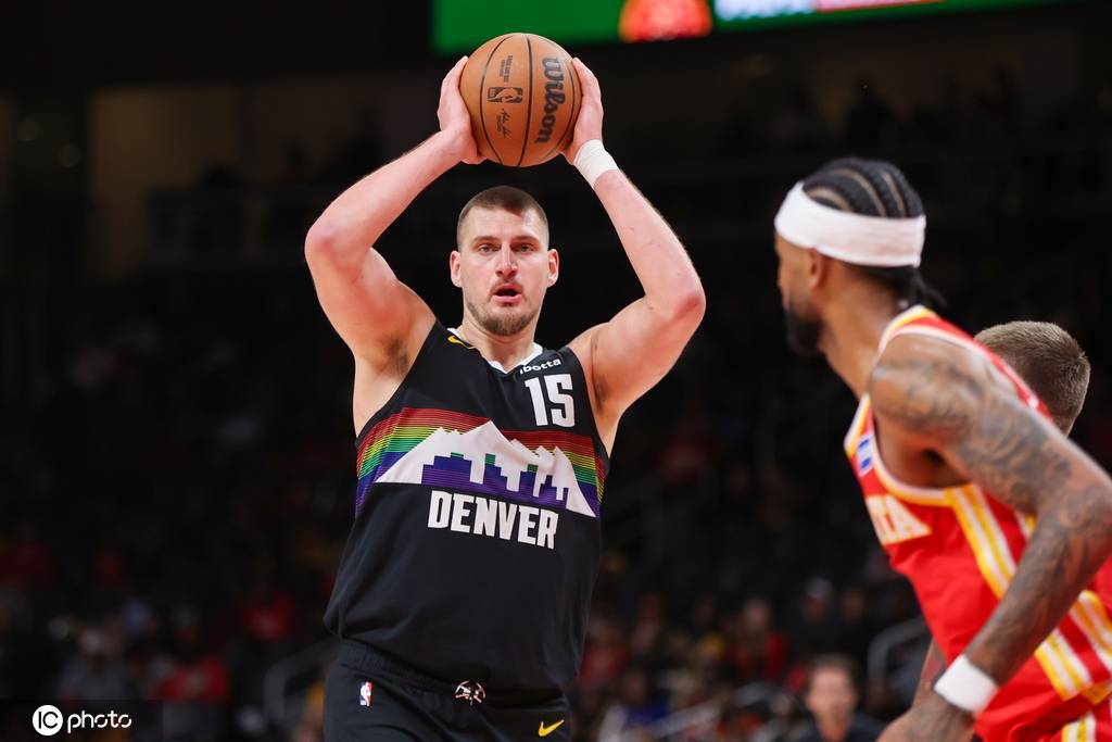 万博体育热点聚焦:官方MVP榜|约基奇居首东契奇第三 里夫斯升至NO.7 万博体育热点聚焦:官方MVP榜|约基奇居首东契奇第三 里夫斯升至NO.7